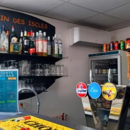 אתר קמפינג Sur Pilotis - Terrasse - 7 Personnes - Cuisine Equipee - Api-1-52-1512 *